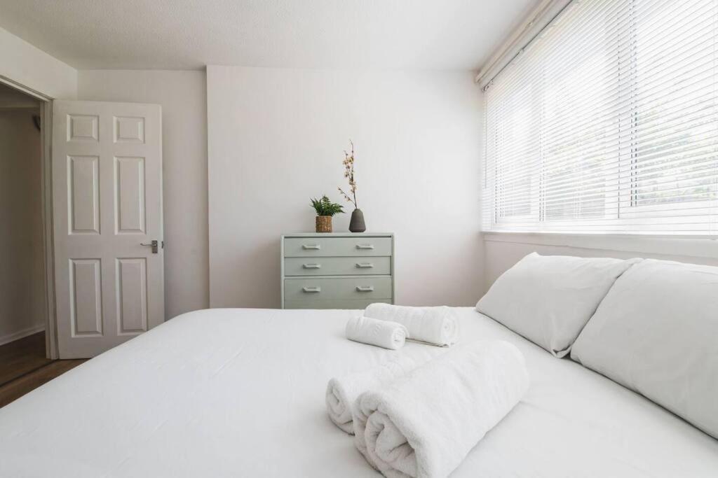 Stylish & Tranquil Flat With Excellent Connections Daire Londra Dış mekan fotoğraf